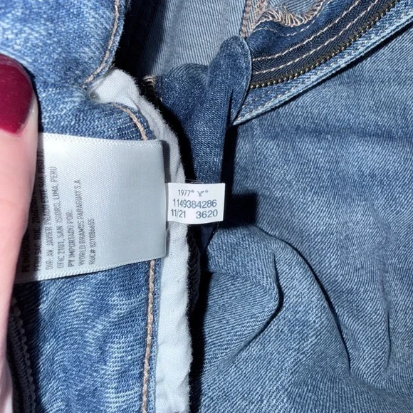 American Eagle Outfitters Highest Mom Jeans Denim Jeans - Picture 7 of 8